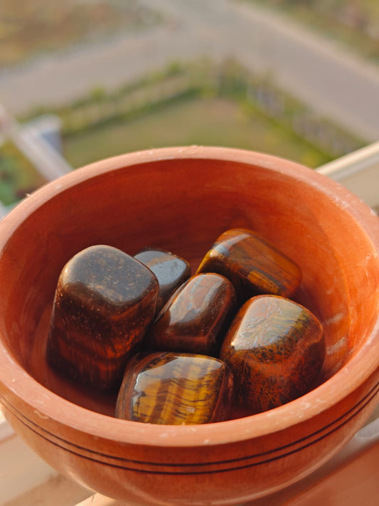 Tiger eye tumble